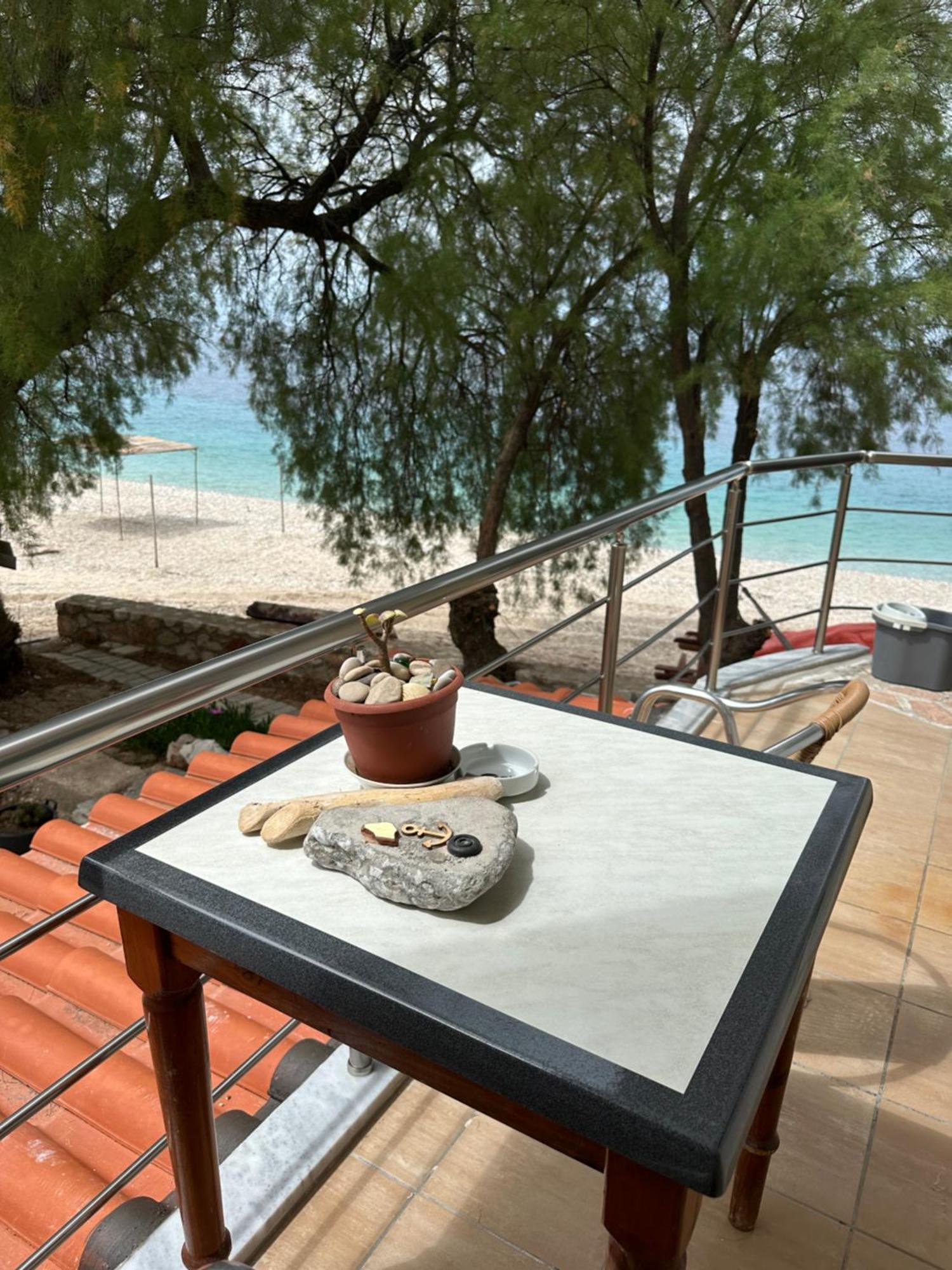 Potami Seashell Hotell